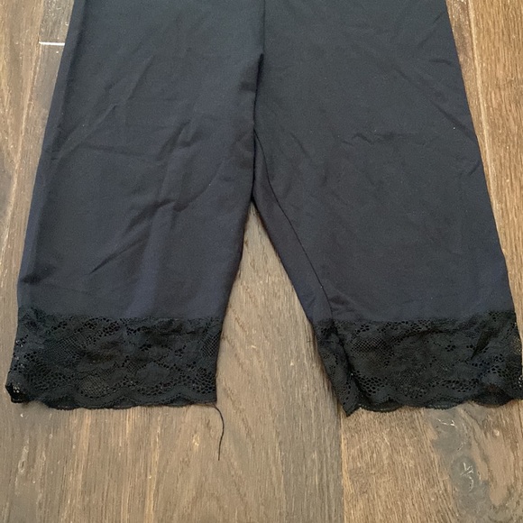 Lot of 2 Zara bike shorts. Purple and black. Xs-s - Picture 6 of 8